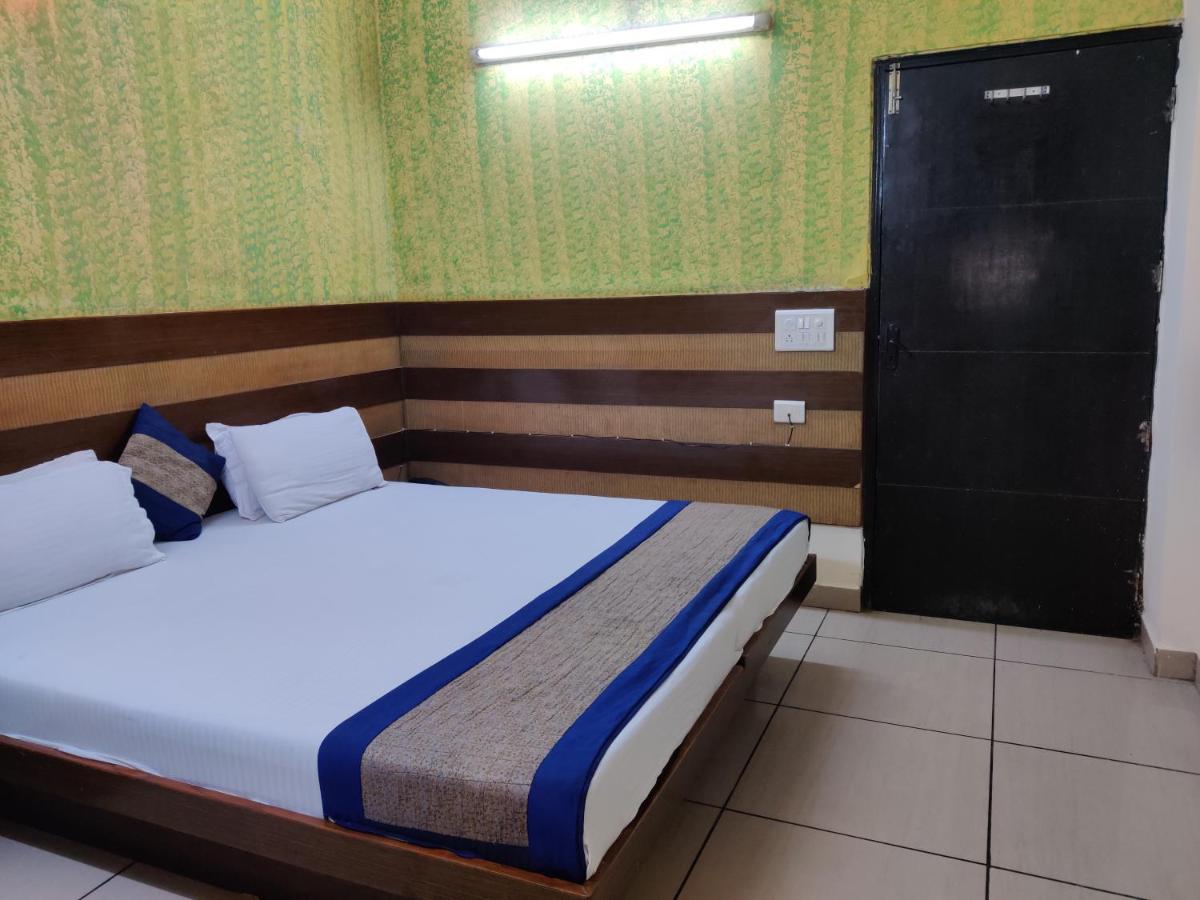 Hotel Sun Village Near New Delhi Railway Station Dış mekan fotoğraf